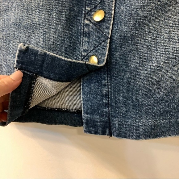 Frame Denim Claire Snap Front Denim Skirt - Picture 7 of 15